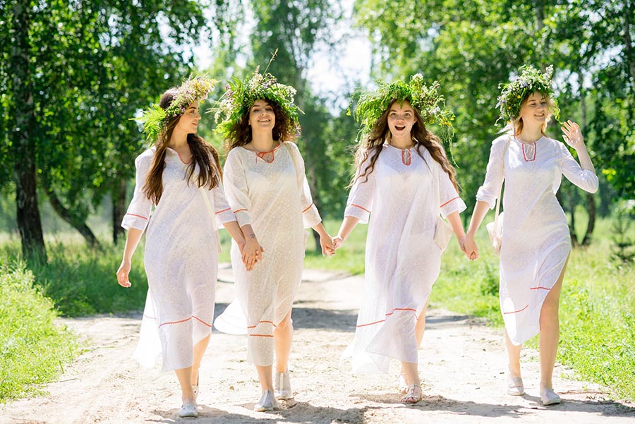 Slavic girls in Lucknow